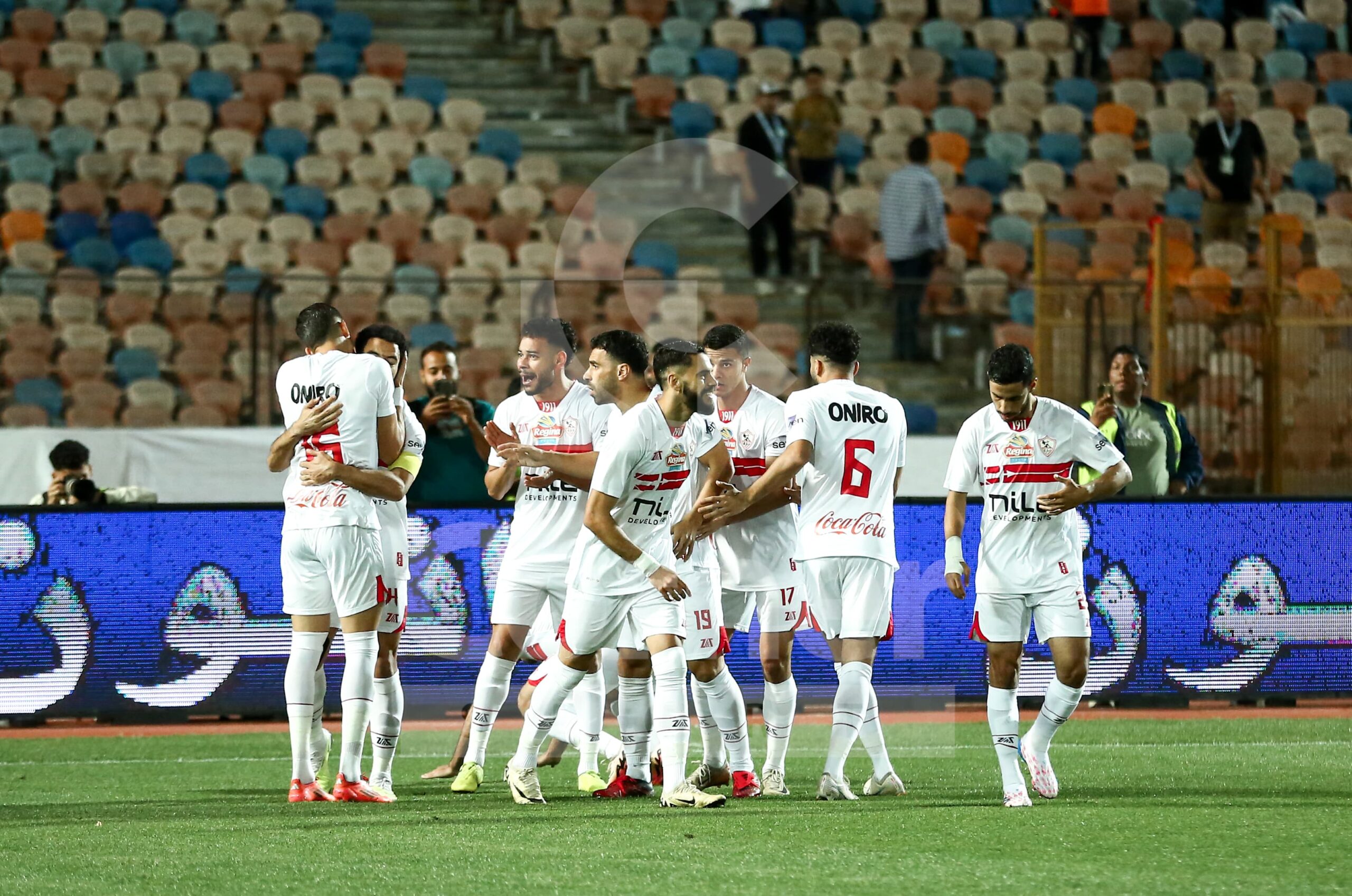 أزمة داخل الزمالك.. حسين لبيب يهمش ميدو ويبعده عن ملف التعاقدات