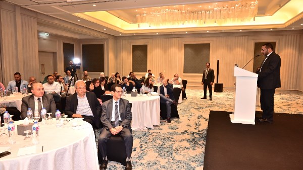 الصحة تنظم ورشة عمل بالتعاون مع مركز برشلونة لسرطان الكبد لتعزيز التشخيص والعلاج