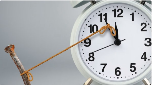 انتهاء التوقيت الصيفي رسميًا وإرجاع الساعة 60 دقيقة في هذا الموعد