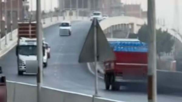 بعد انتشار الفيديو.. القبض على سائق سيارة نقل بالقليوبية