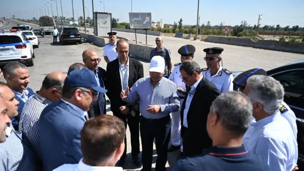 بعد توجيهات الرئيس السيسي .. تفاصيل عمل اللجنة المشكلة لدراسة الطريق الإقليمي |فيديو