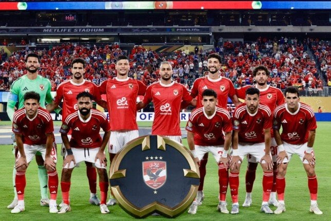 ثنائي الأهلي يقترب من شتوتجارت الألماني