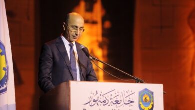رئيس جامعة دمنهور يفتتح فعاليات ملتقى حور للفنون .. شاهد