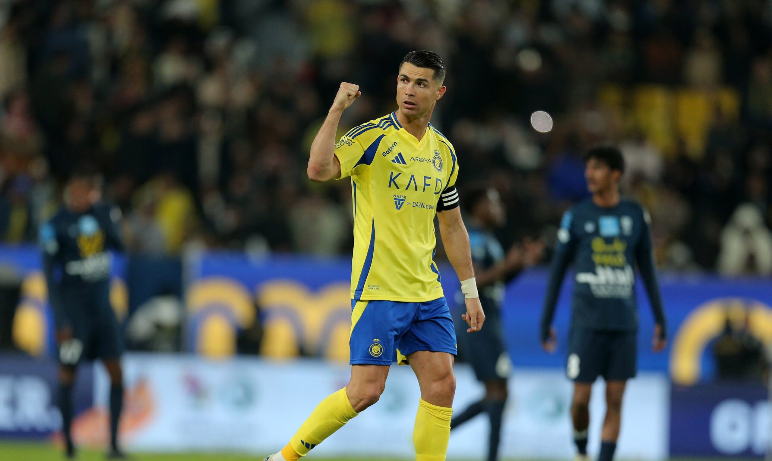 رونالدو في الطريق للهلال.. رتوش بسيطة تحسم الصفقة المدوية