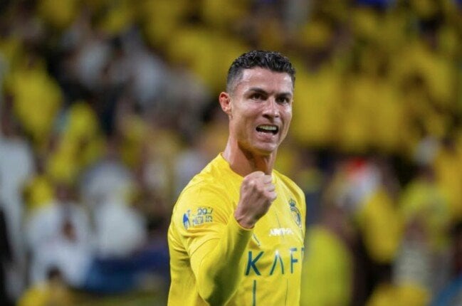 رونالدو يطالب إدارة النصر السعودي بالتعاقد مع مدافع ريال مدريد