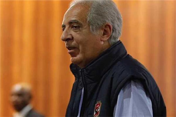 سمير عدلي بكى بسبب أحمد حسن.. والحضري ليس الأفضل