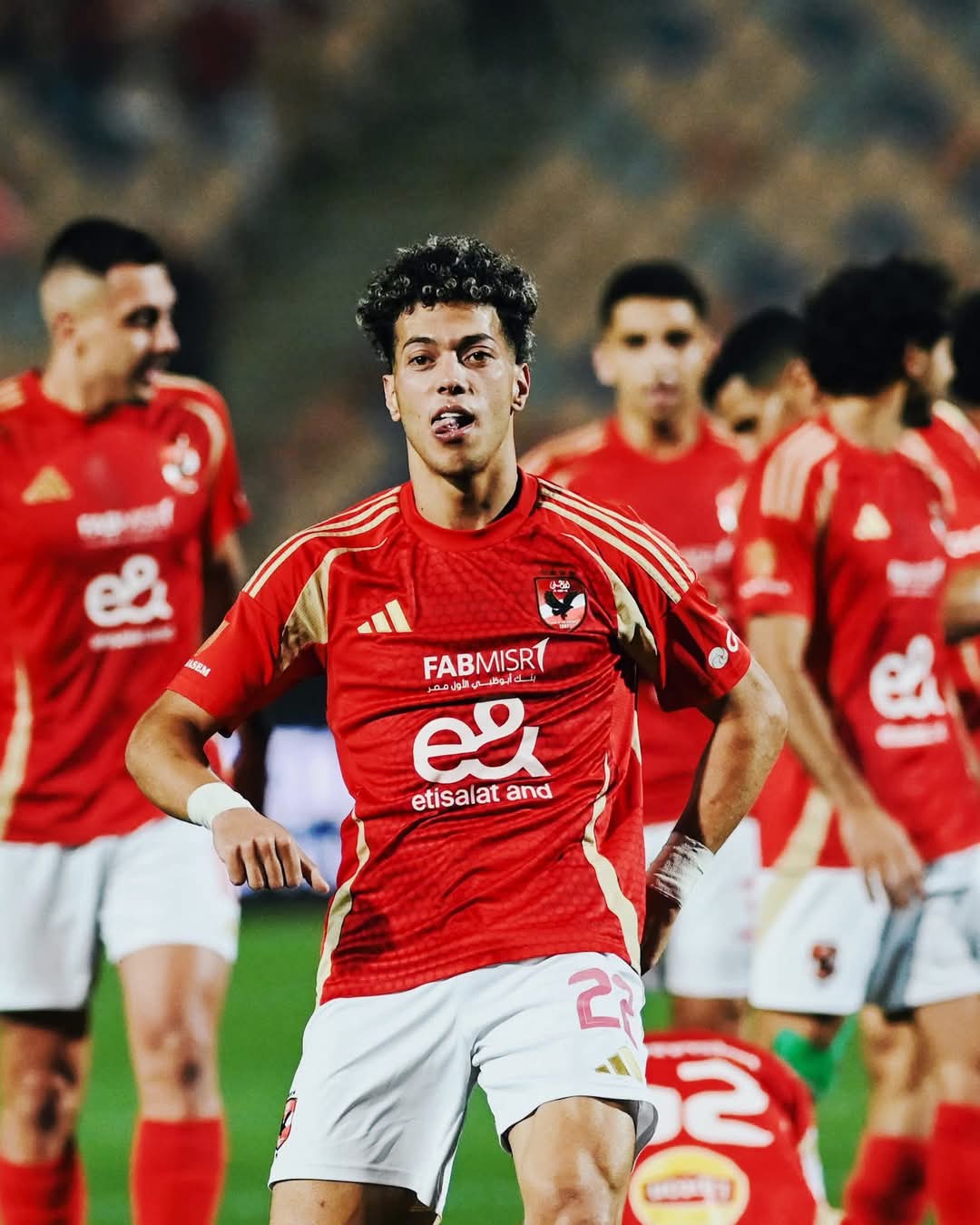 شخصية غامضة تضع سيناريو جديد لحسم الدوري