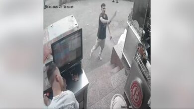 طايح في الناس بالسنجة.. سقوط كوارشي بطل فيديو بلطجة فيصل