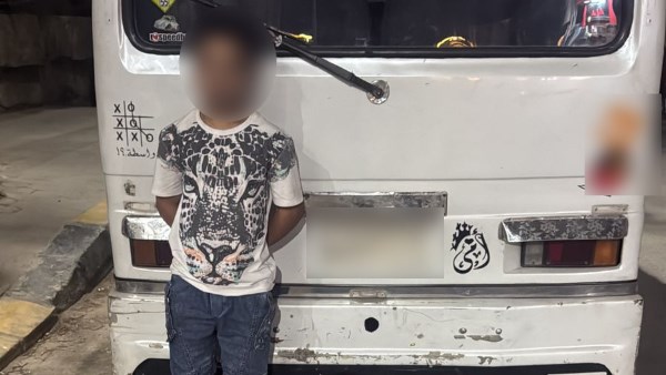 عرض حياة المواطنين للخطر .. القبض على سائق سيارة ميكروباص بالجيزة