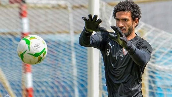 عملوله ممر شرفي.. لاعبو الزمالك يحتفلون بعيد ميلاد محمد عواد