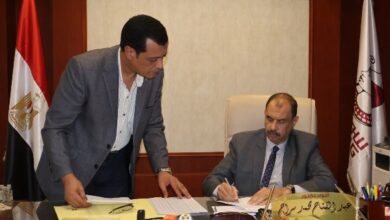 محافظ سوهاج يعتمد تنسيق القبول بمدارس الثانوي العام والفني.. تفاصيل