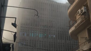 معظم إصابات حادث حريق سنترال رمسيس اختناق وحالتها مستقرة