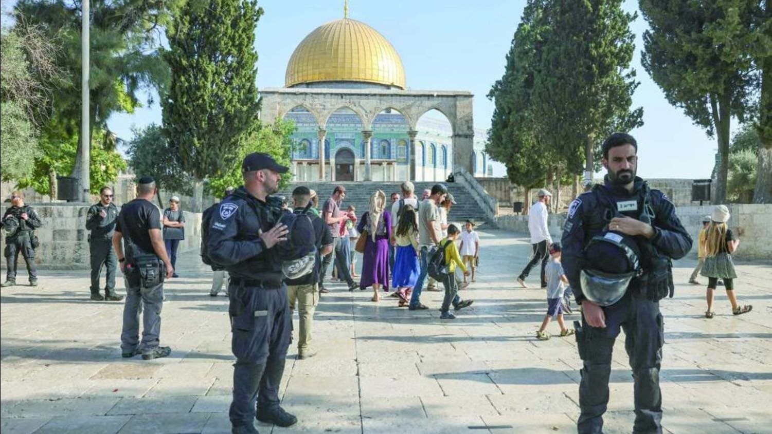 وزير الخارجية يحذر من خطورة الأوضاع في الضفة الغربية بسبب استمرار الاقتحامات والاعتقالات وتوسيع المستوطنات الإسرائيلية