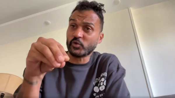 ممكن أطلع بفيديو أعيط .. طليقة إبراهيم سعيد تنفعل على الهواء