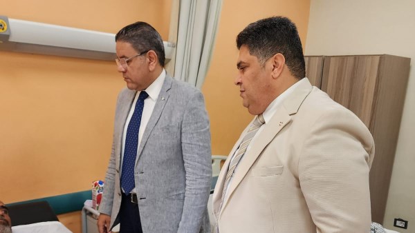 وكيل وزارة الصحة بالمنوفية يتفقد مصابي حادث الطريق الإقليمي بمستشفى الباجور العام