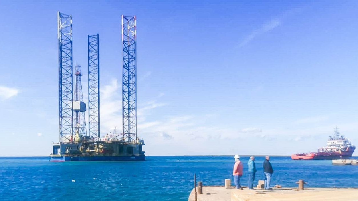 يوجد 3 مفقودين والبحث جارٍ